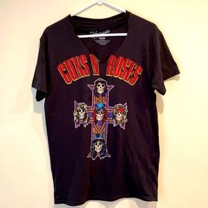 Guns N Roses Cross Graphic Black Short Sleeve t-shirt Small
